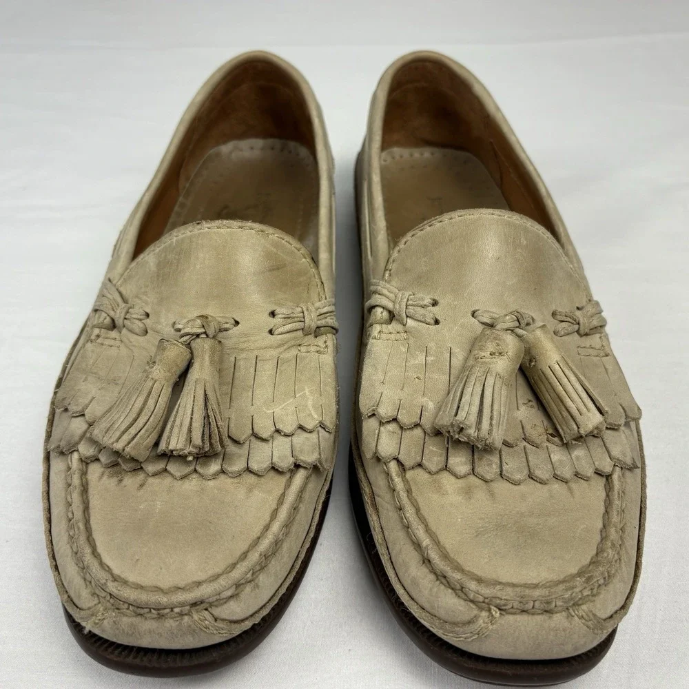 Johnston Murphy Passport Beige Leather Tassel Kiltie Loafers 9M Brazil EUC